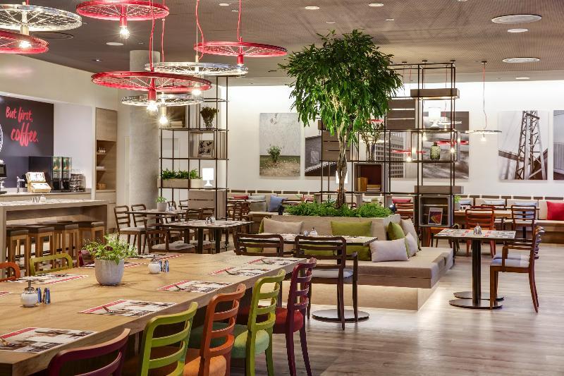 Intercityhotel Нізва Екстер'єр фото